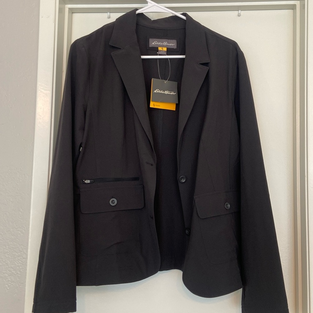 New with tags Eddie Bauer travel blazer